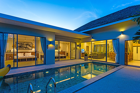 2 Bedrooms Pool Villa : Yipmunta Pool Villa Phuket.