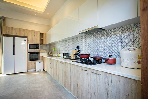 Kitchen 2 Bedrooms Pool Villa Phuket : Yipmunta Pool Villa Phuket.